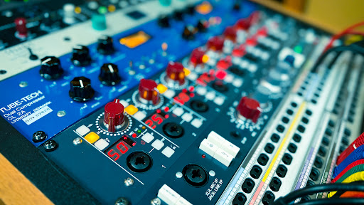 AQ30 Recording Studio