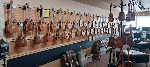 Andy's Ukes in Corrales