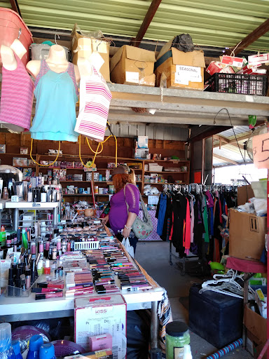 Laredo Flea Market “La Pulga Blanca”