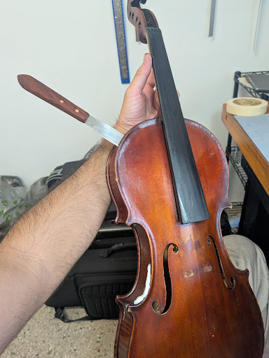 Medina Violin Shop