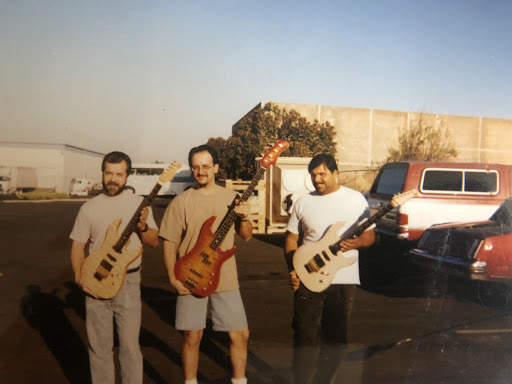 Bravo’s Custom Guitar Repair Shop