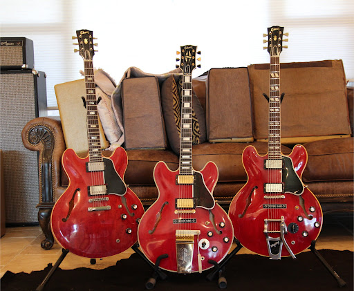 AJ's Music & Vintage Guitars