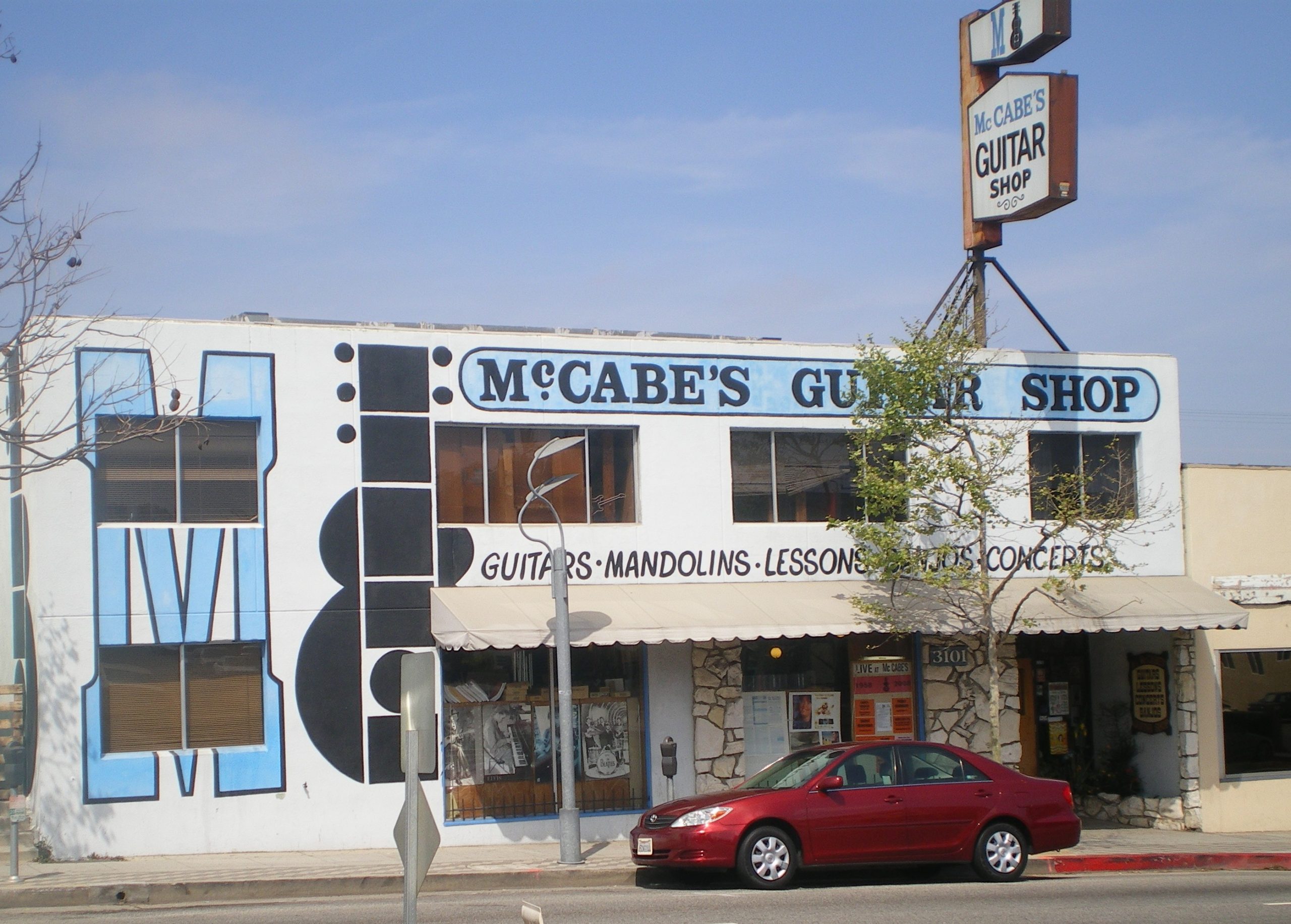McCabes Guitar Shop – Tienda de guitarras y instrumentos musicales en Santa Mónica