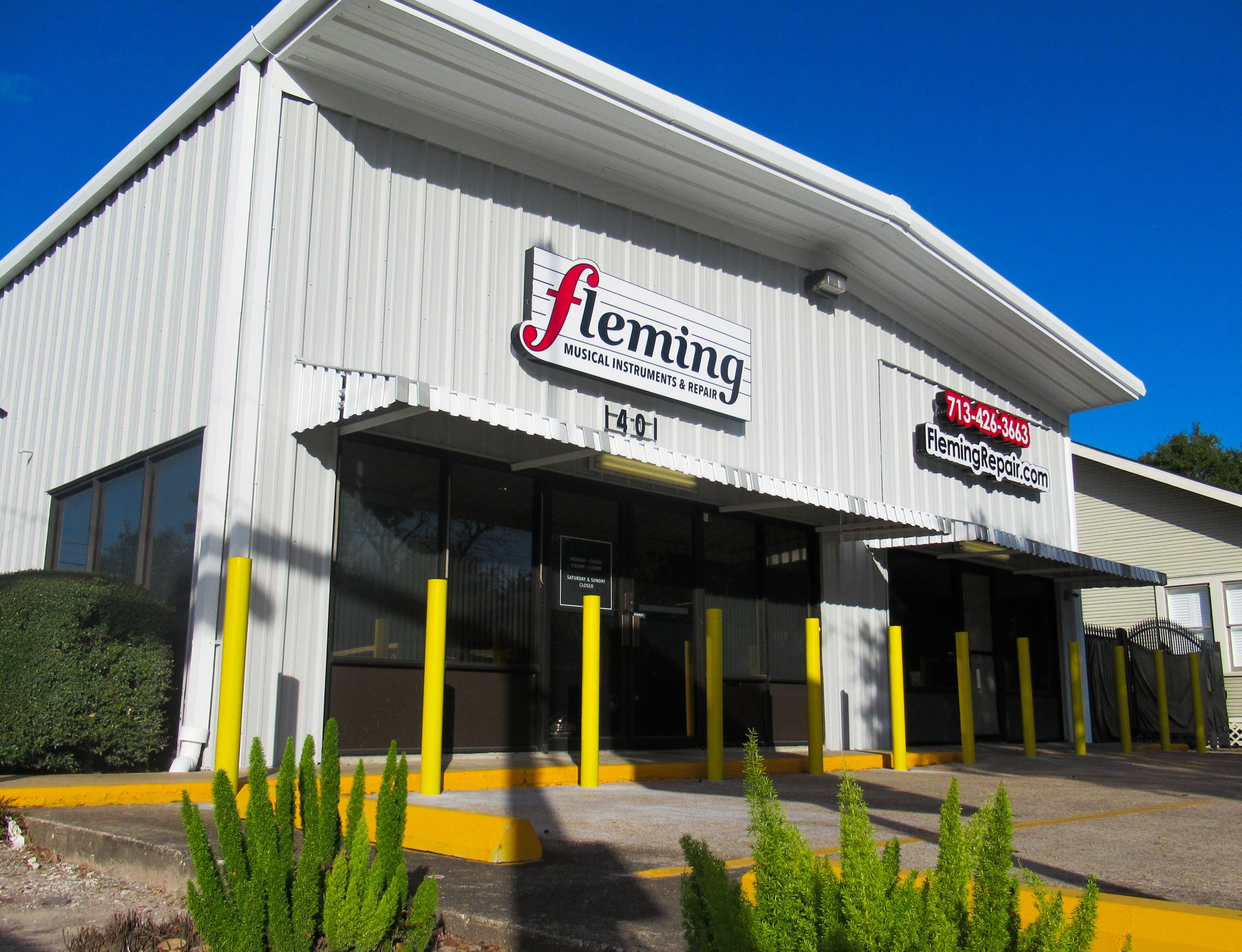 Fleming Instrumentos Musicales – Reparación Profesional | Servicio de Afinación y Mantenimiento