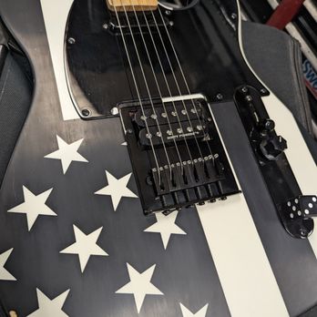 AMD Guitar Works y Electrónica: Tecnología de punta para guitarras y audio