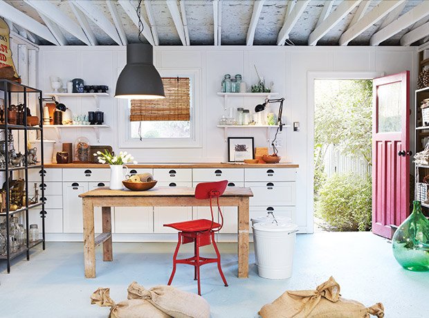 Garage Space Studios – Estudio Creativo de Diseño y Producción en Garaje