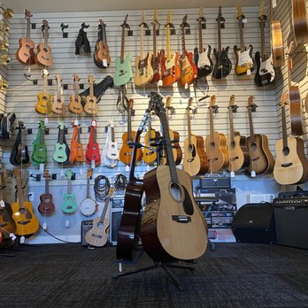 Centro Musical Santa Monica: Conciertos en Vivo y Clases de Música en la Costa de California