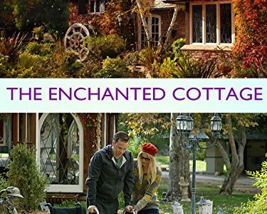 Cabaña Encantada: Imagen de Casa de Campo Mágica y Decoración de Ensueño