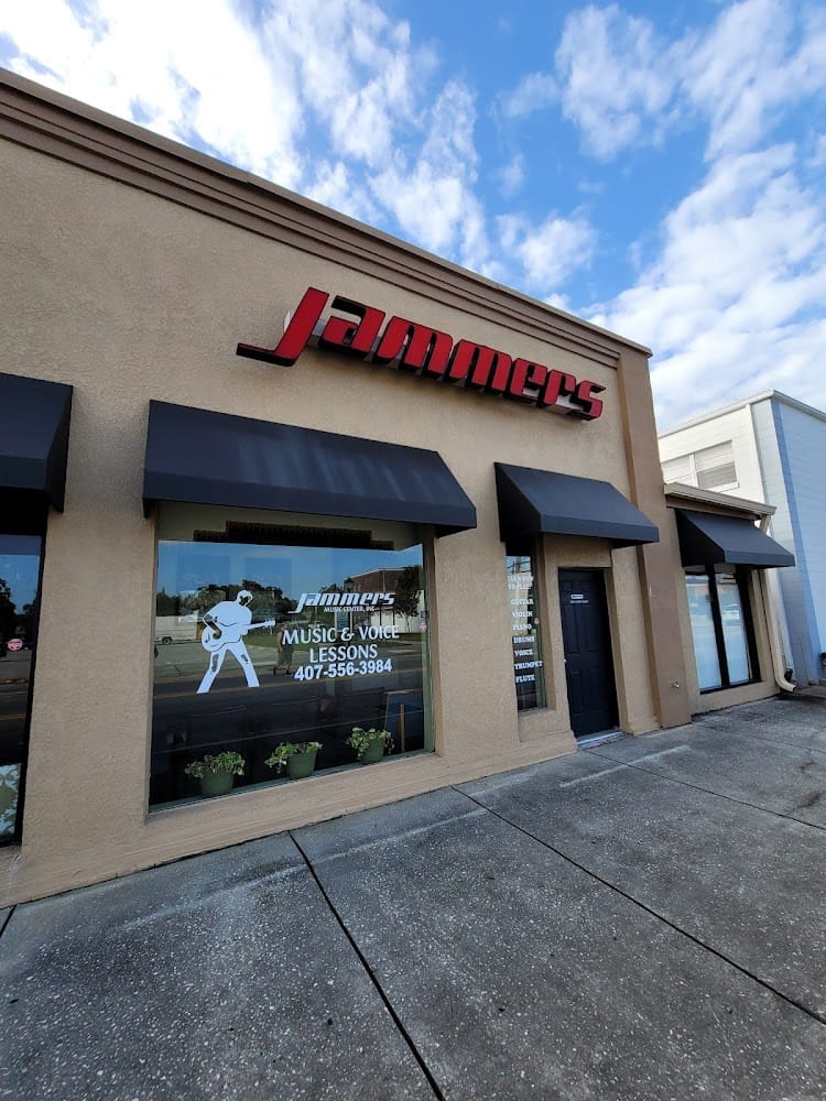 Jammers Music Center – Estudio de Música y Eventos en Vivo, Equipamiento Profesional