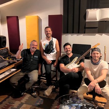 Lesmen Pro Audio, Iluminación y Video – Equipo profesional de sonido e imagen de alta calidad