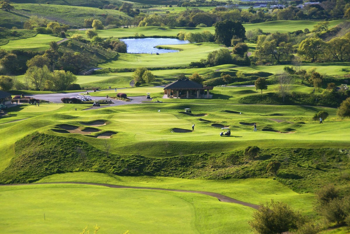 Cinnabar Hills Golf Club – Vista panorámica del campo de golf en California