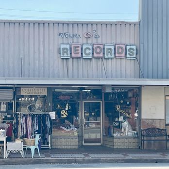 Colección única de discos raros de Mr C – Vinilos vintage y grabaciones exclusivas