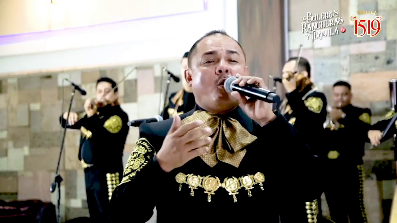Mariachi Madrigal bajo la Estrella: Música Tradicional Mexicana en Vivo