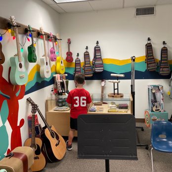 Cal Heights Music – Estudio de Producción Musical y Clases de Instrumentos