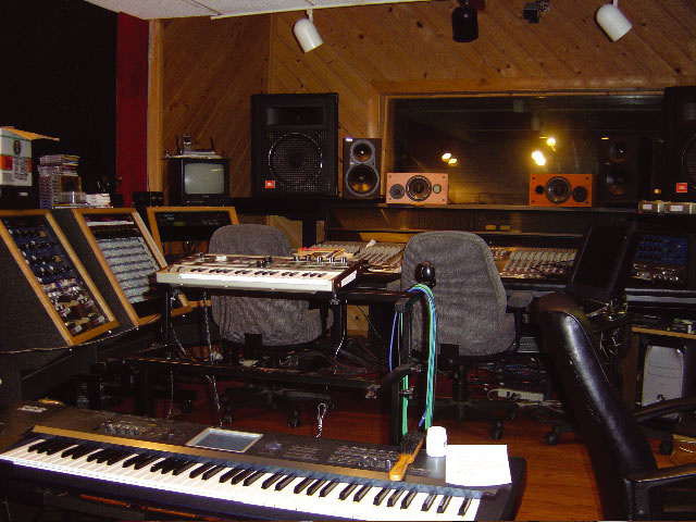 Estudios de Grabación Neptune’s Entertainment – Sonido Profesional y Creatividad