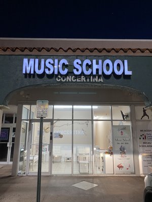 Escuela de música Concertina – Clases profesionales de instrumento y teoría