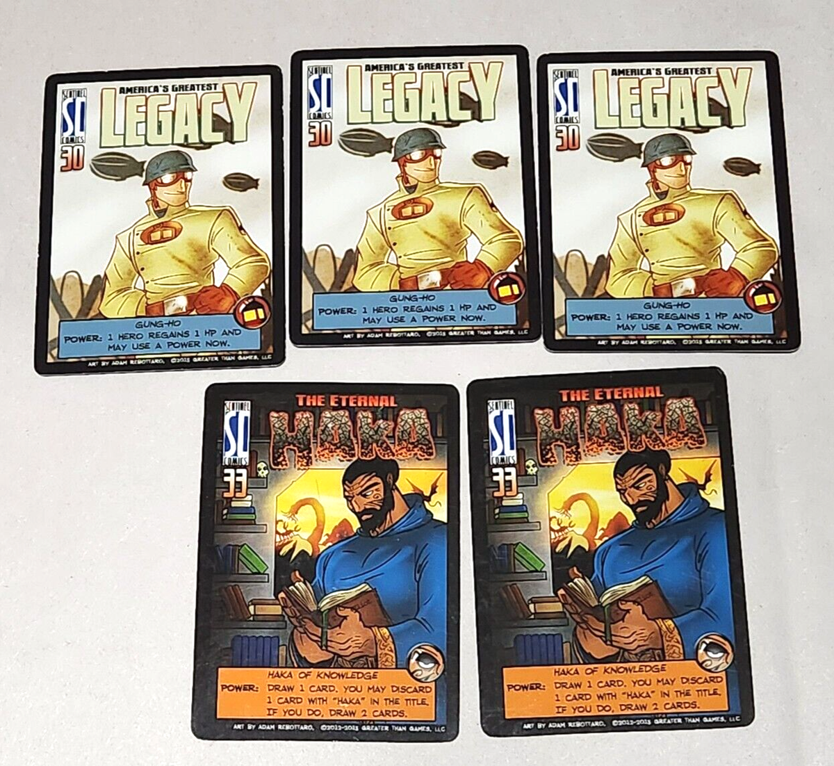 Linebreakers: Ilustración de Juegos de Cartas y Cómics – Arte Digital Vibrante