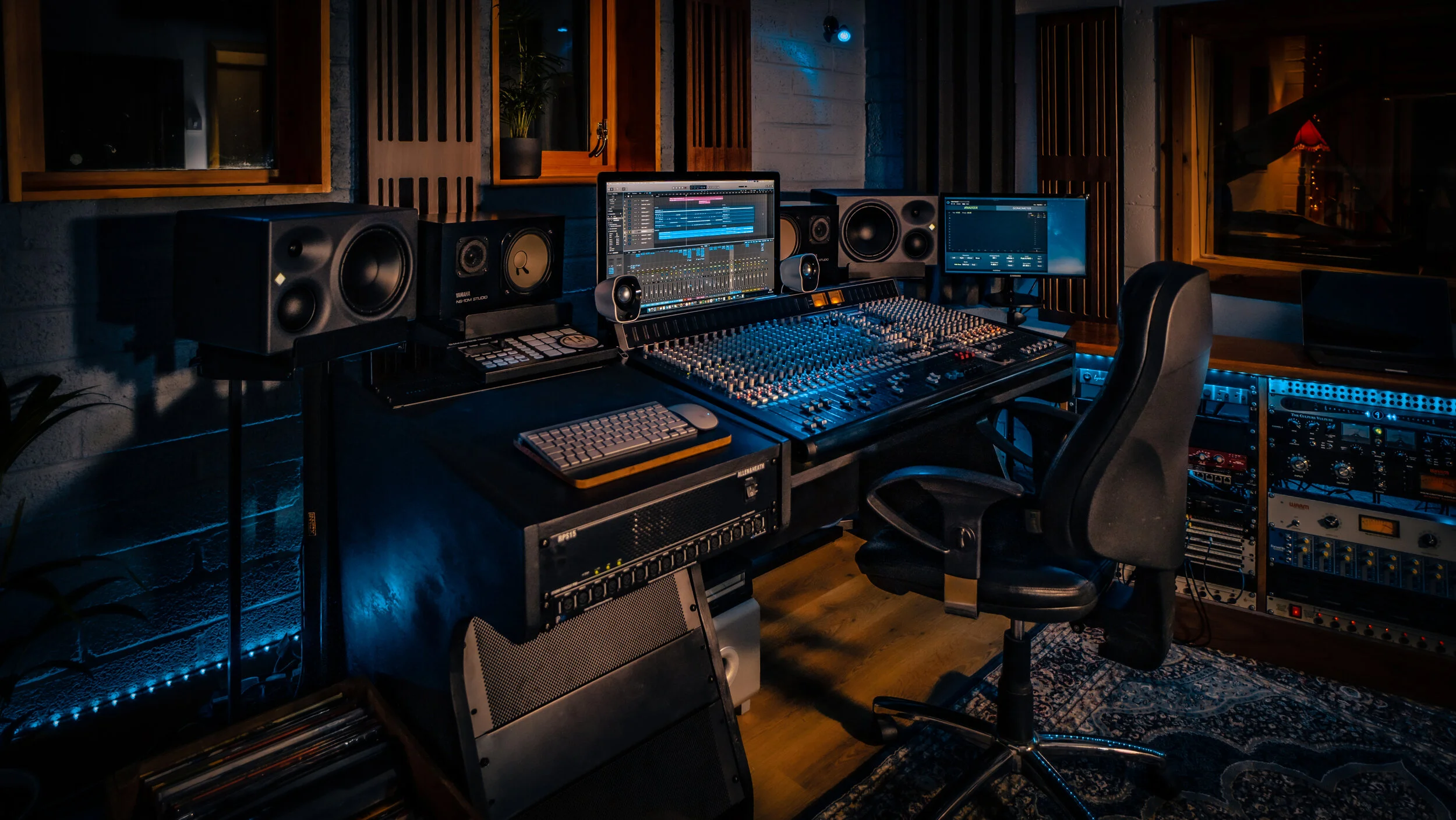Momentum Music Studios – Estudio de Grabación y Producción Musical de Alta Calidad