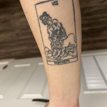 Camacho’s Tattoo Parlor – Estudio de Tatuajes Artísticos en Madrid – Diseños Únicos y Calidad Premium