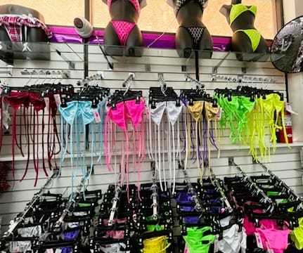 Lencería Sexy Naughty By Night – Conjuntos Seductores y Sensuales en Moda Íntima