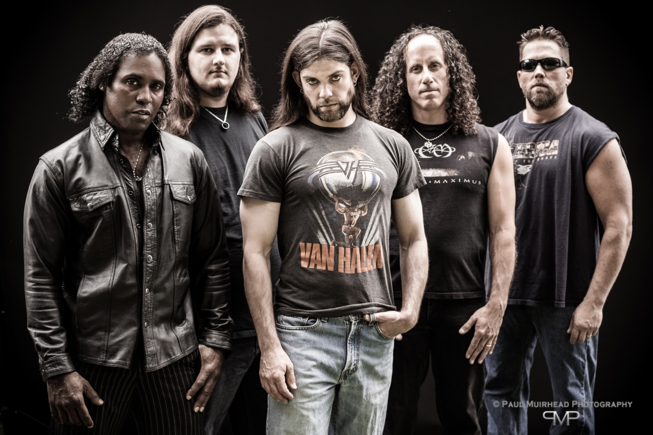 Odins Court: Corte nórdica épica – Arte digital de mitología vikinga