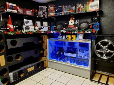 RGV Performance & Audio Shop – Equipamiento de audio de alta calidad y rendimiento automotriz