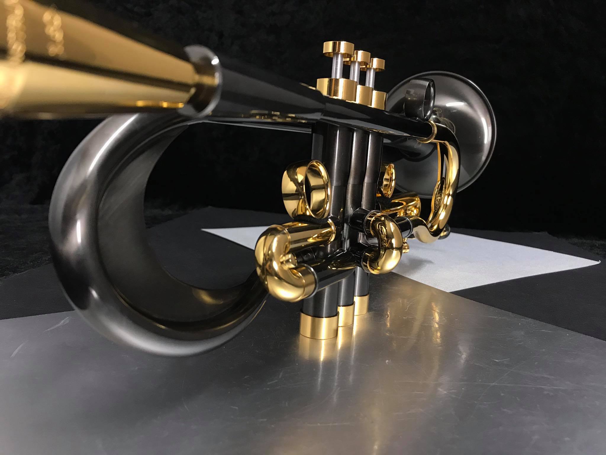 Instrumentos Musicales C&M – Guitarras, Pianos y Más | Calidad y Sonido Profesional