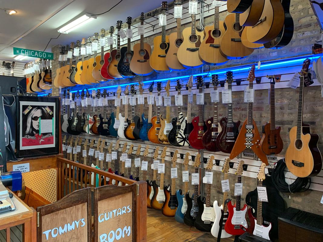 Guitarras vintage y accesorios en Tommy’s Guitars & Trading Posts – Tienda de música y coleccionables