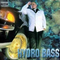 Hydro Bass: Altavoz Bluetooth resistente al agua, sonido potente y bass profundo