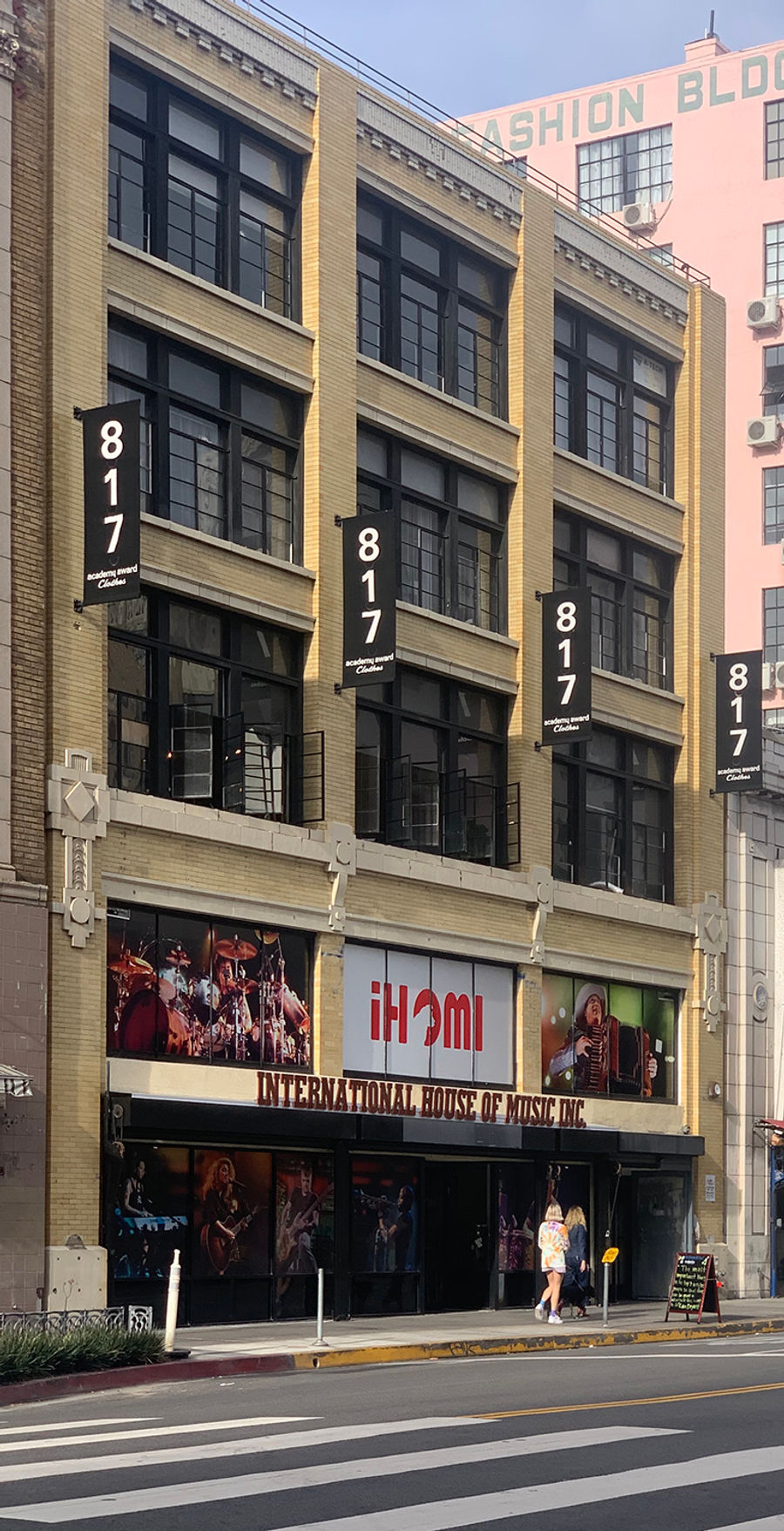 International House of Music Inc.: Academia musical, clases de piano y producción sonora