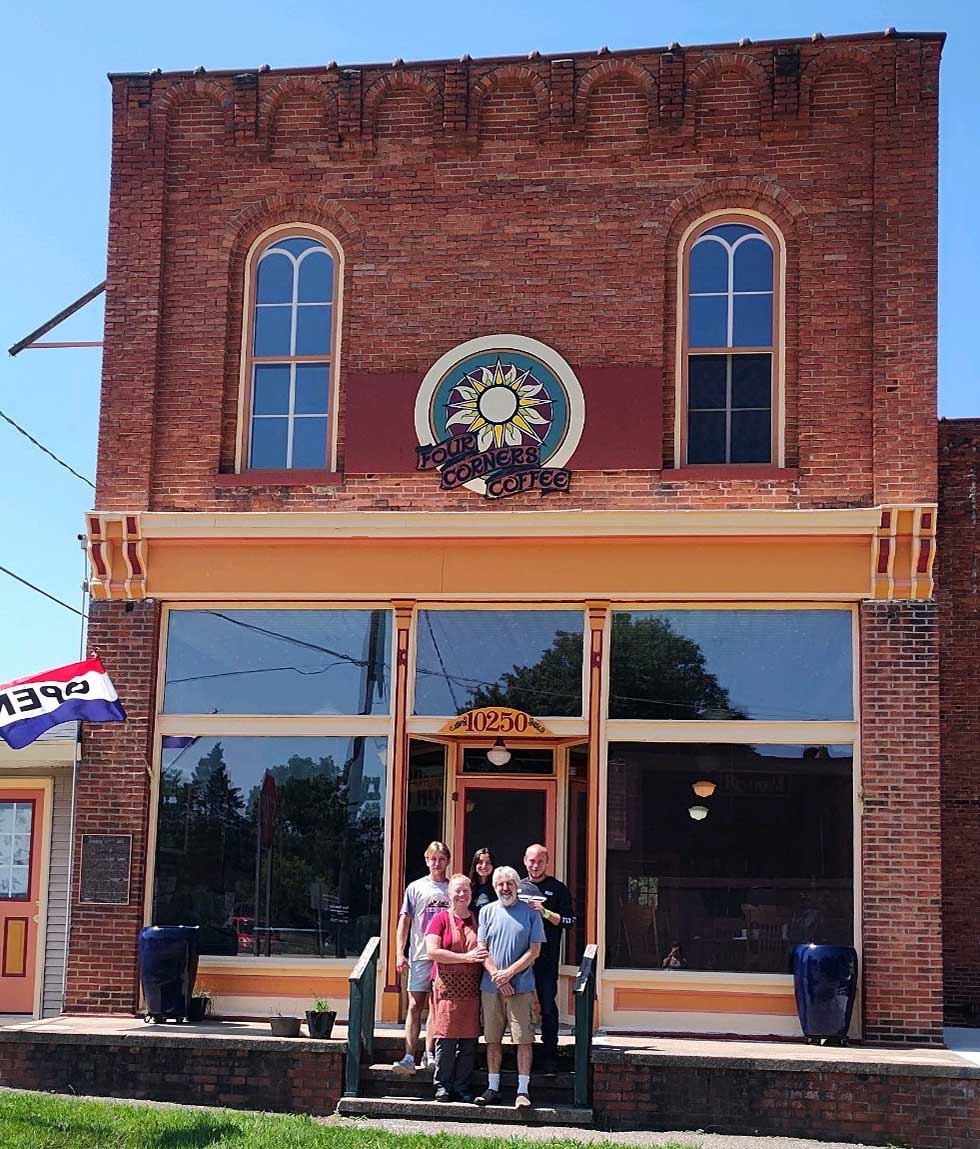 Four Corners Coffee: Café artesanal de los Cuatro Esquinas, sabor intenso y aroma auténtico