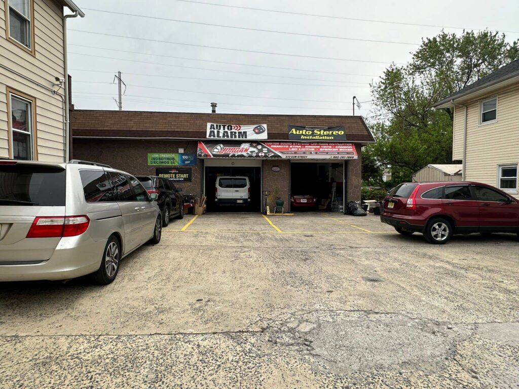 Jordan Music LLC: Logotipo profesional de estudio musical y producción de audio